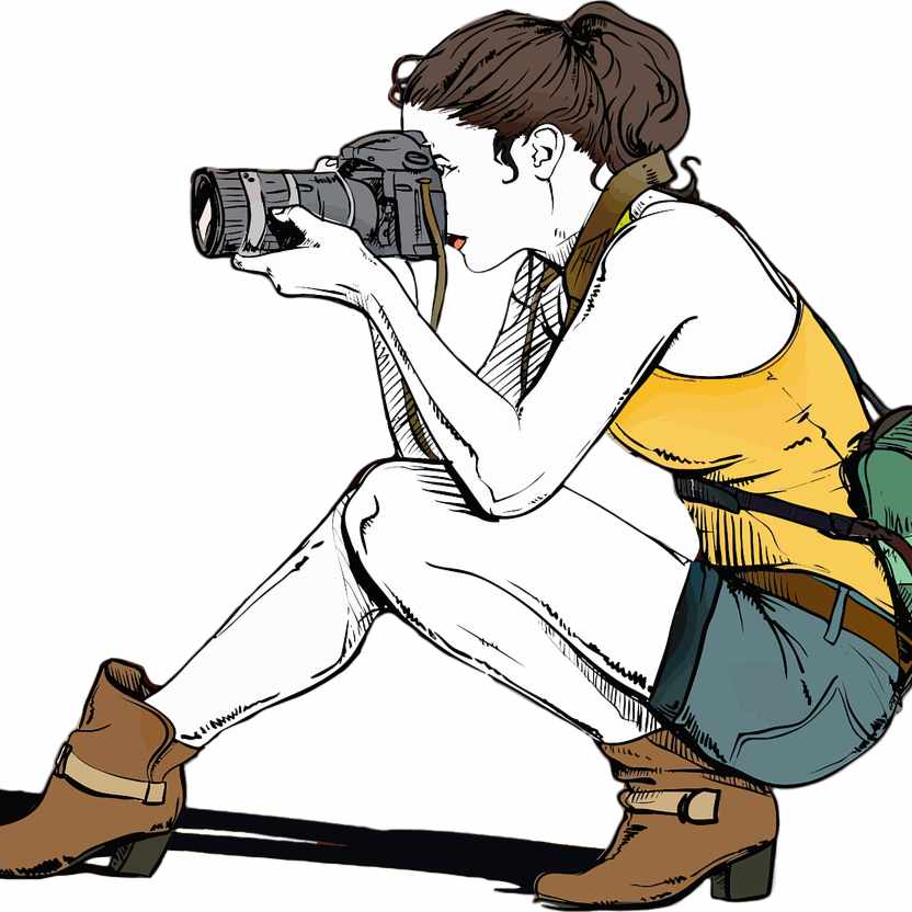 八坂神社の一件を見つめる