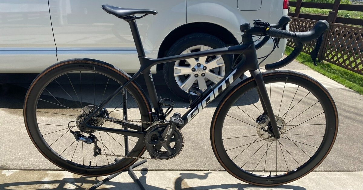 GIANT gavia course1 チューブレスタイヤ 25mm 2本セット 痛み