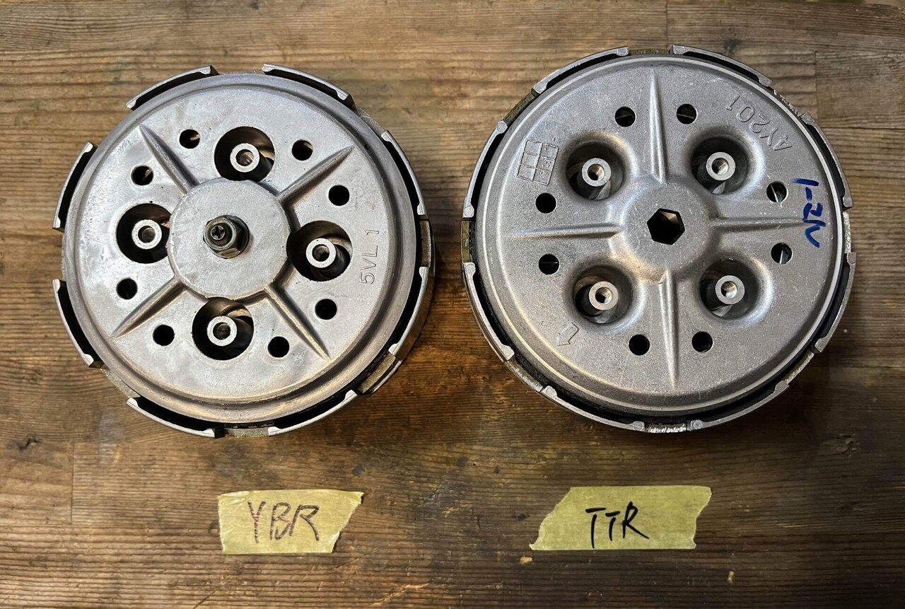 オートバイ用クラッチフリクションディスクプレートキット CR125R RF