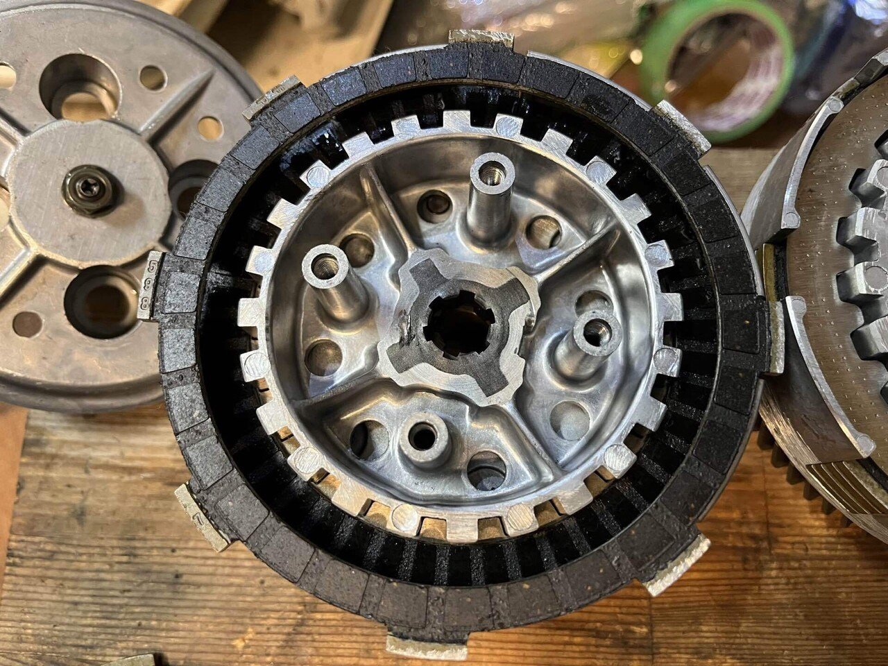 STREET 車＆バイク 2002年から2013年までのYBR125モデルと互換性 クラッチディスクプレート オートバイクラッチフリクションディスク プレートキット に適合するヤマハ YBR125 (51D1/2) ( クラッチフリクションプレート YBR125 3D91 3D92 51D1 YBR125C 2008-2016に適合