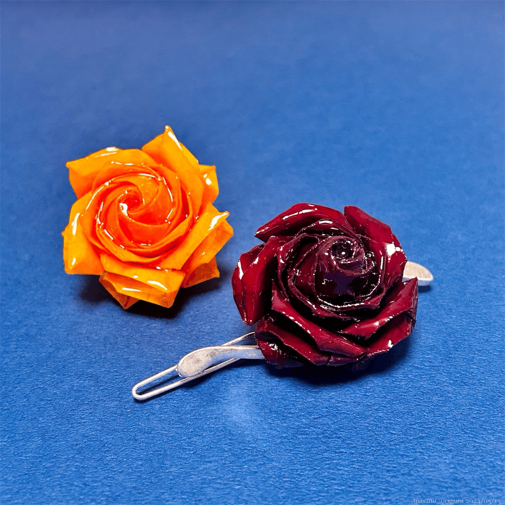 折り紙バラ×レジン、懲りずに第3弾〜鮮やかレッドとコーラルピンク