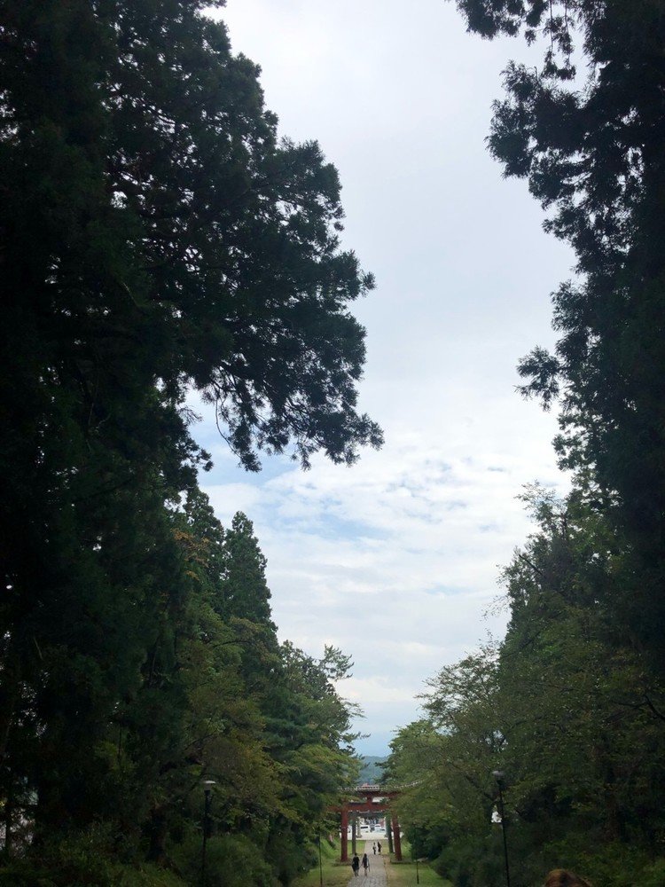 神吉日に岩木山神社から見下ろす。