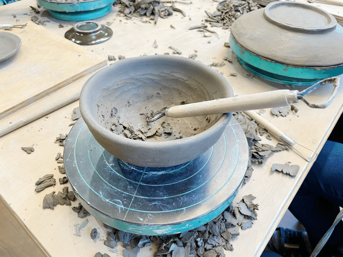 陶芸体験】世界にひとつだけの器をつくる 〜成形編〜｜むささび