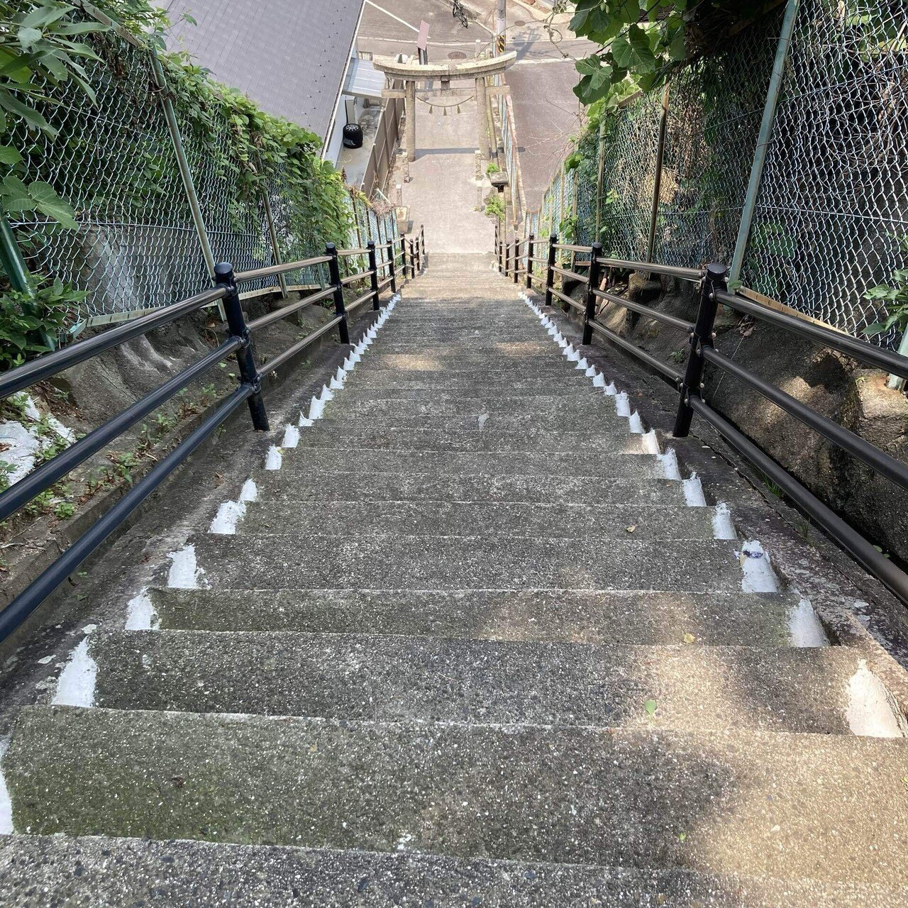 十軒屋稲荷神社】江戸時代の干拓で開かれた郷の社（広島市南区西霞町