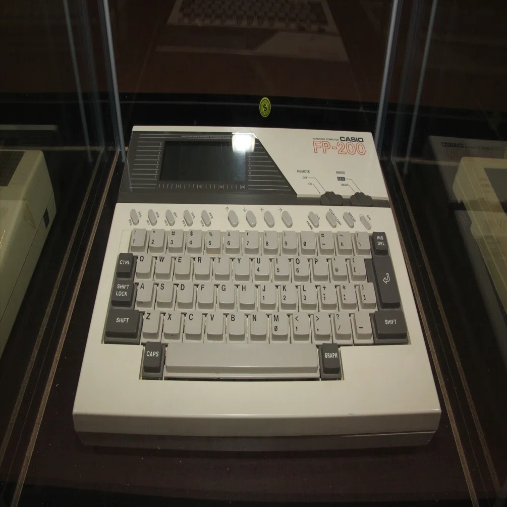 CASIO FP-200 ハンドヘルドコンピュータ 本体その他周辺機器セット CASIO FP-200 - ハンドヘルド市場は難しい｜kzn