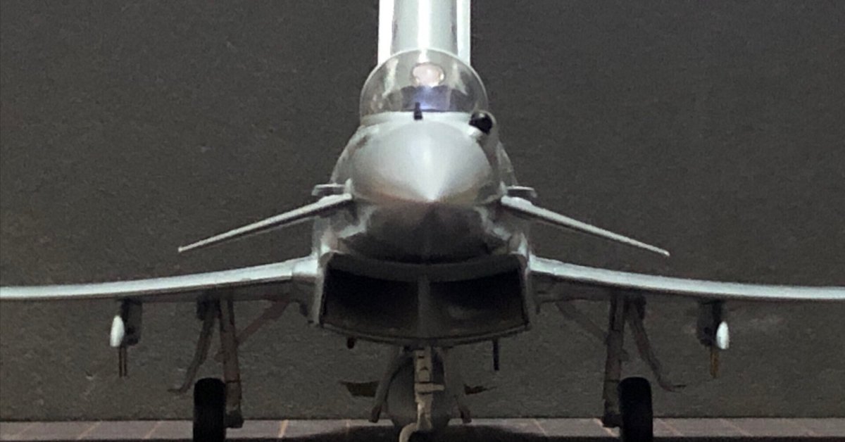 ハセガワ 1/72 ユーロファイター・タイフーン(単座型)作って ハセガワ 1/72 ユーロファイター・タイフーン(単座型)作って