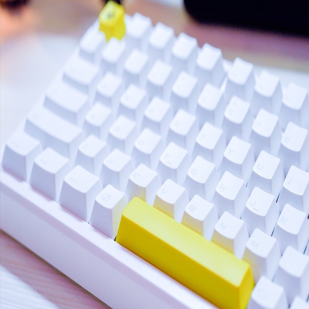 最強のメカニカルキーボードを見つけたかもしれない[UP-MKGA75]｜かごめP