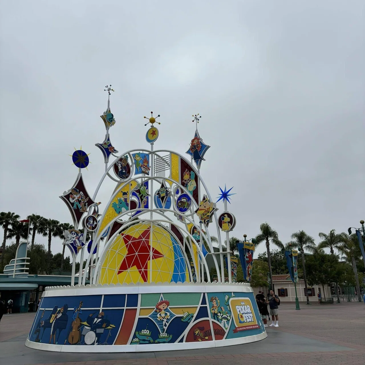 LosAngels備忘録3日目 アナハイム ディズニーランドパーク｜pax