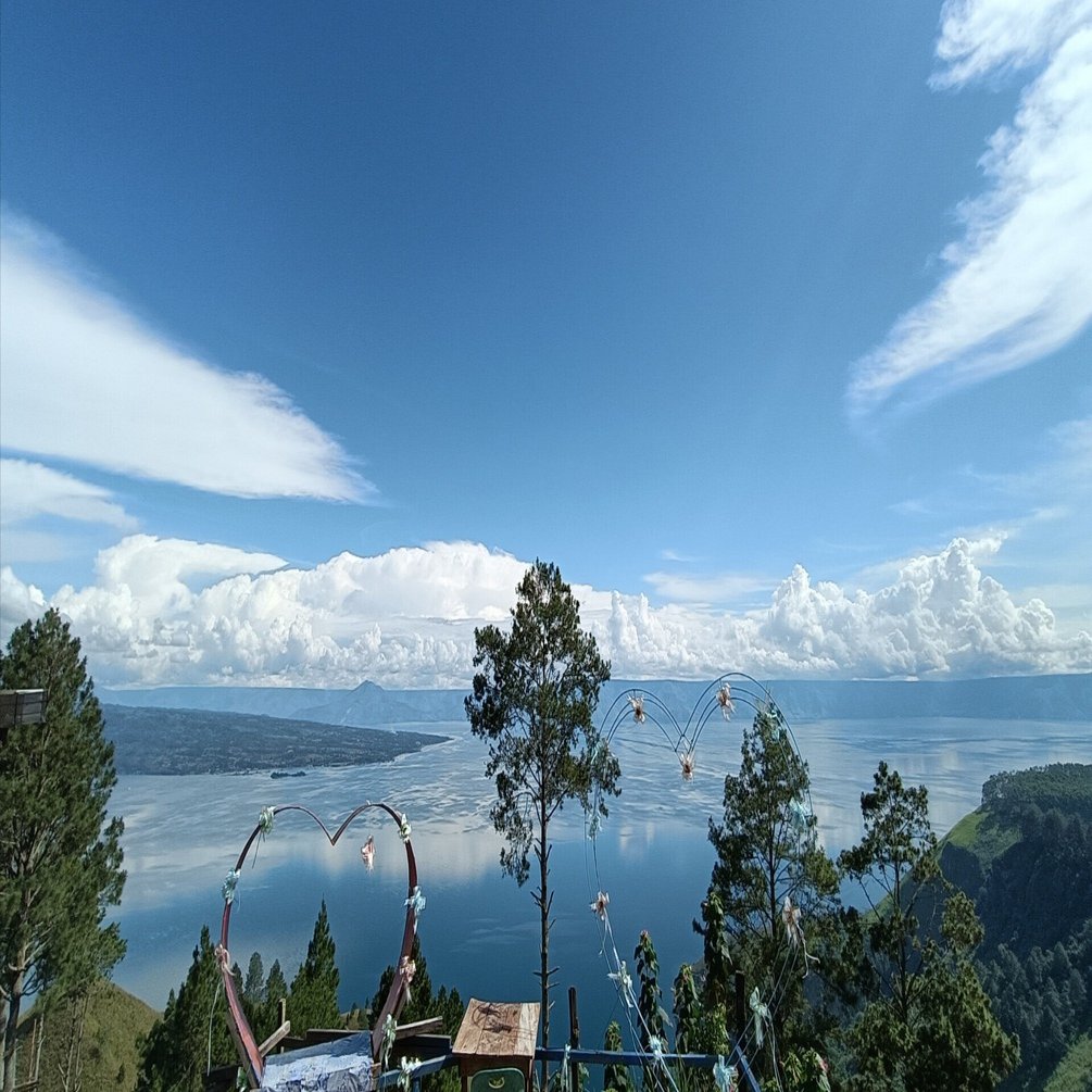 スマトラ島の温泉をめぐる旅 11日目 ブラスタギからトバ湖へ