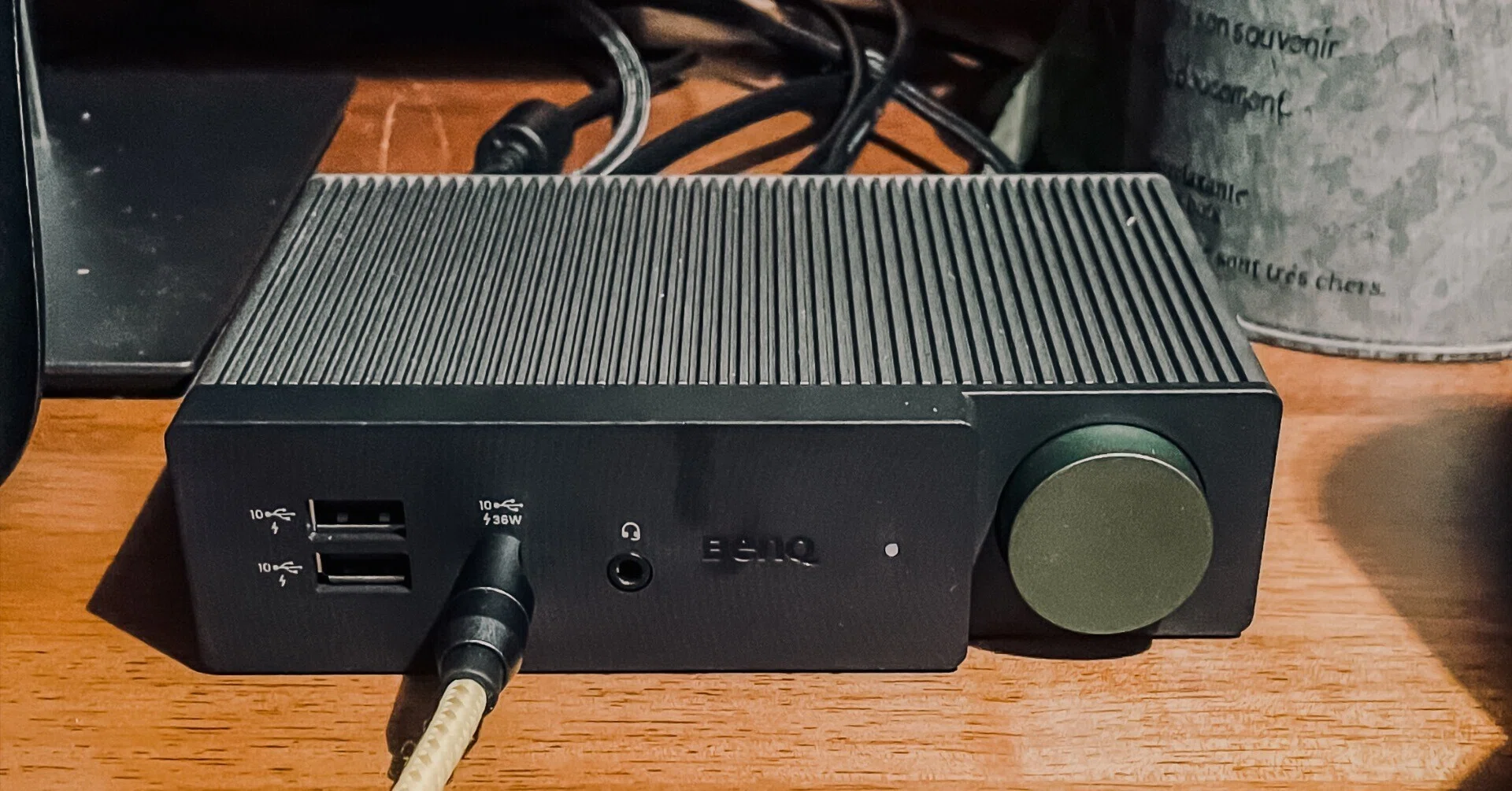 【未使用/箱破損あり】DP1310 ドッキングステーション 追記：BenQ ドッキングステーション】 『DP1310』で動画を視聴する方法