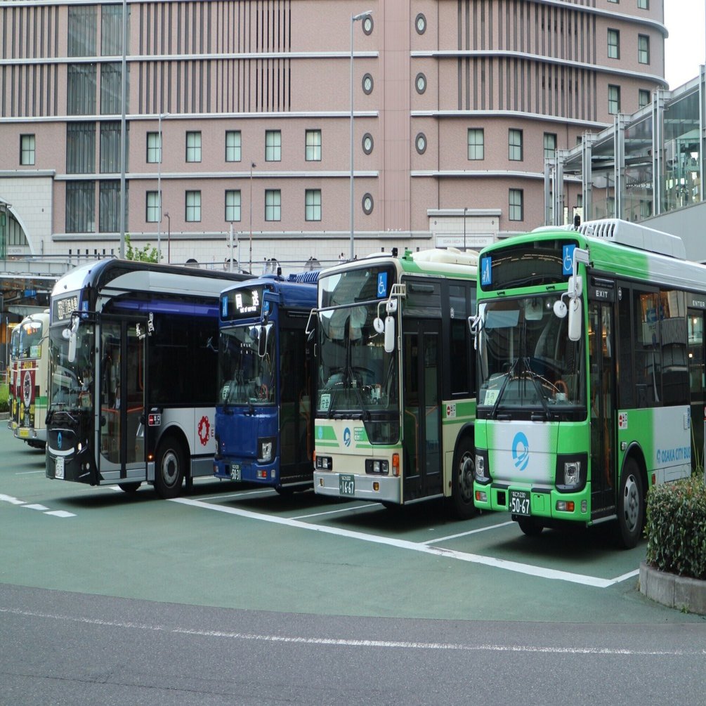 大阪シティバス】大阪駅前にて電気バスを眺めて｜垂水の止利