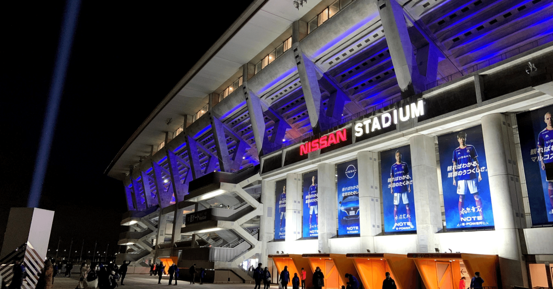 UVERworldとの出会い。生ライブで体感したTAKUYA∞の全力