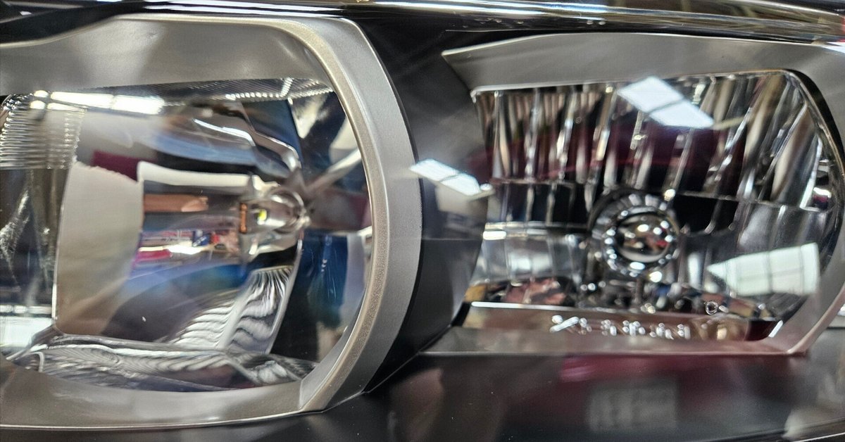 BNR34 GT-Rにてヘッドライトがついに廃版品へ！部品としての