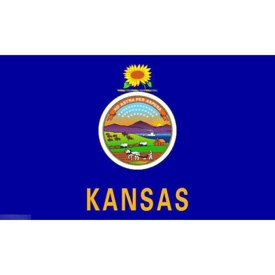 カンザス州のローラ・ケリー州知事がチーフスのカンザス州への「移転」に意欲を見せたとのことです チーフスのホームタウンてあるカンザスシティは