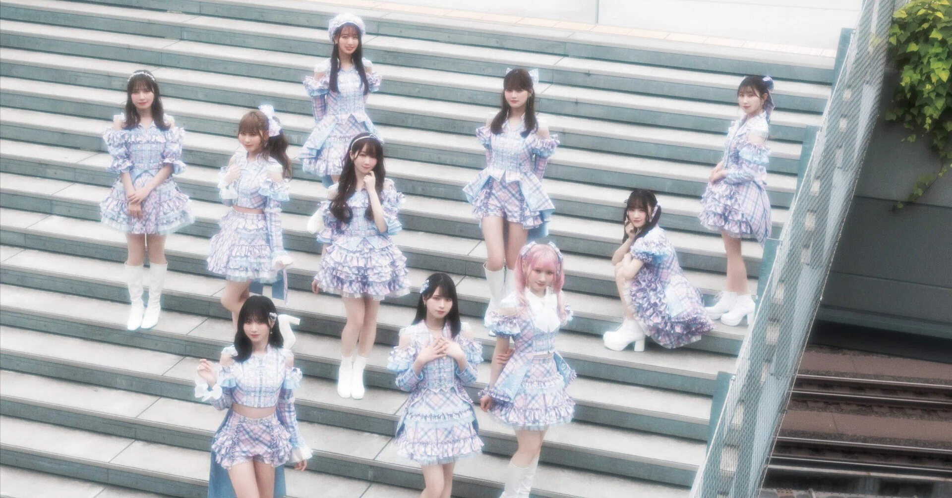 เปิดจอง ＝LOVE 17th Single 「Zettai Idol Yamenaide」｜artozaka46