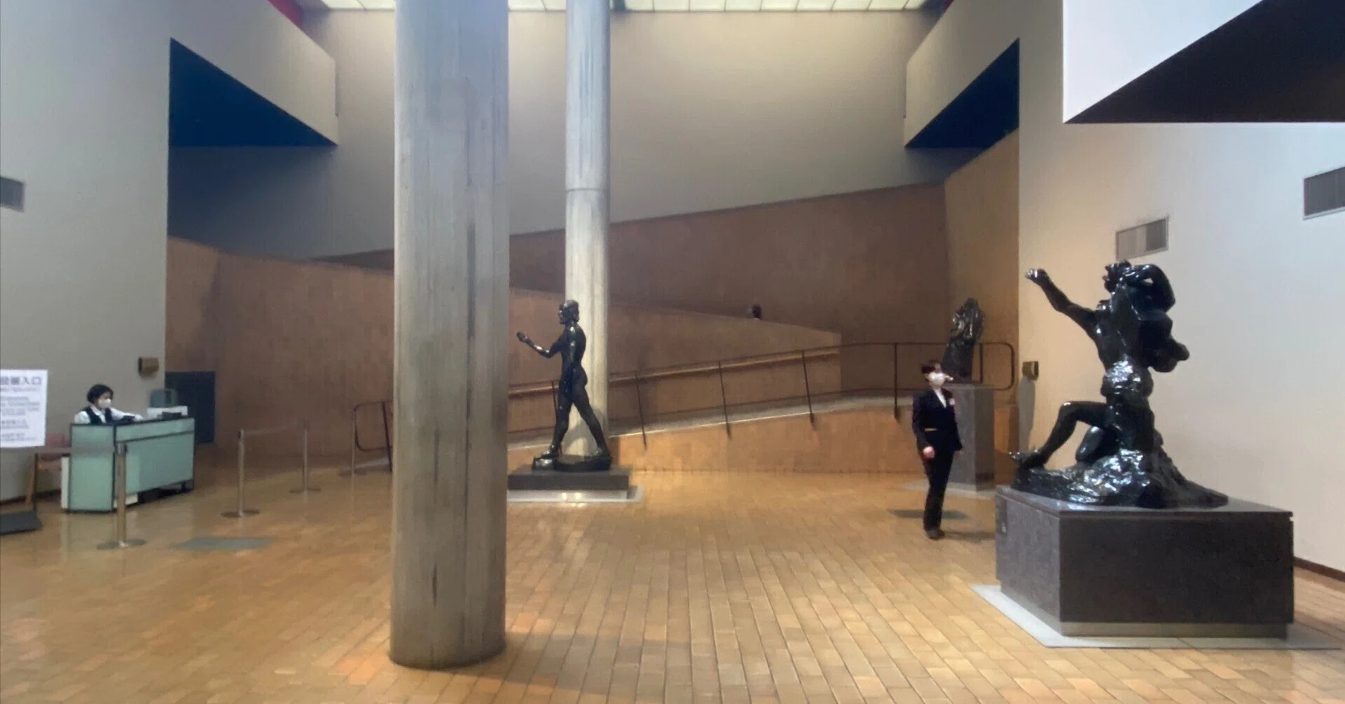 建築のべんきょう#01】国立西洋美術館本館-ル・コルビュジエ-｜光本おとは