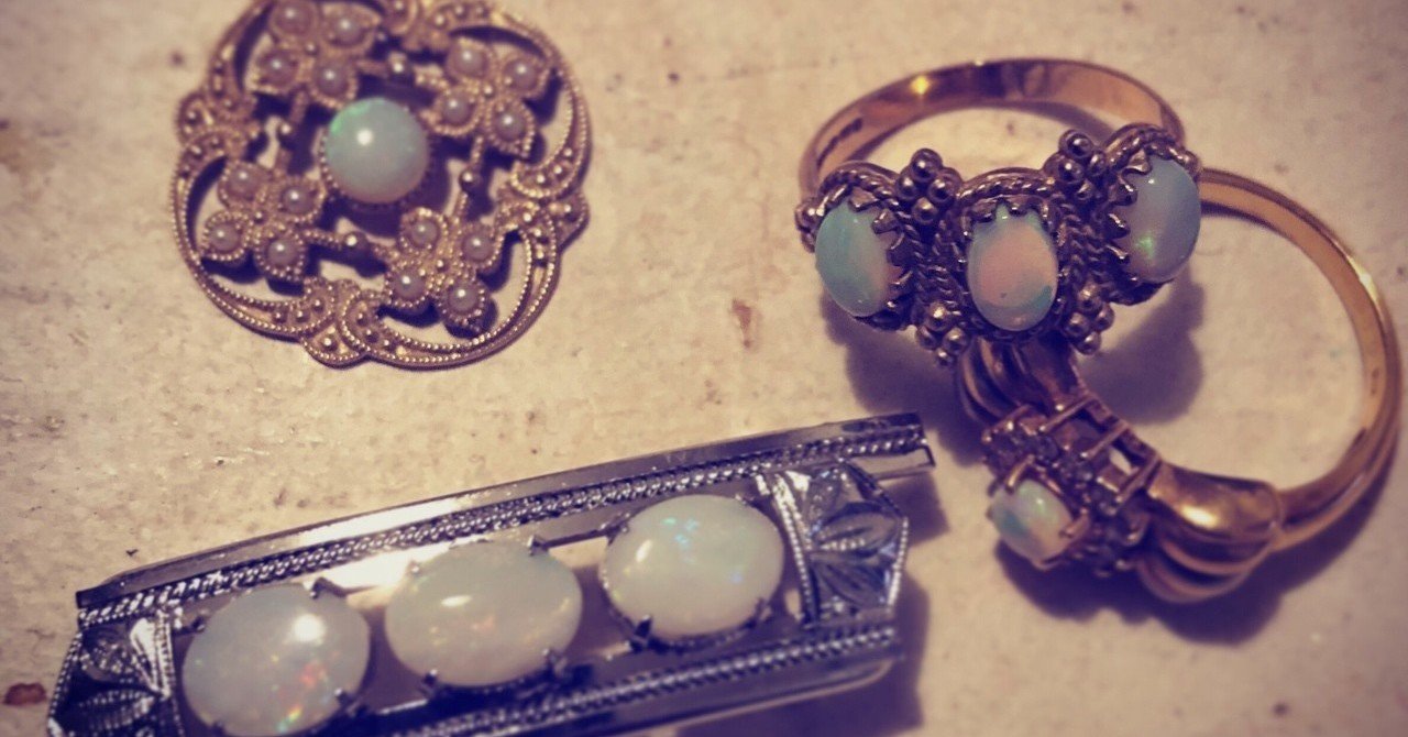 なぜオパールは不幸の石と呼ばれたのか 扇浦レミイ 妖怪画家 Note なぜオパールは不幸の石と呼ばれたのか 扇浦レミイ 妖怪画家 Note