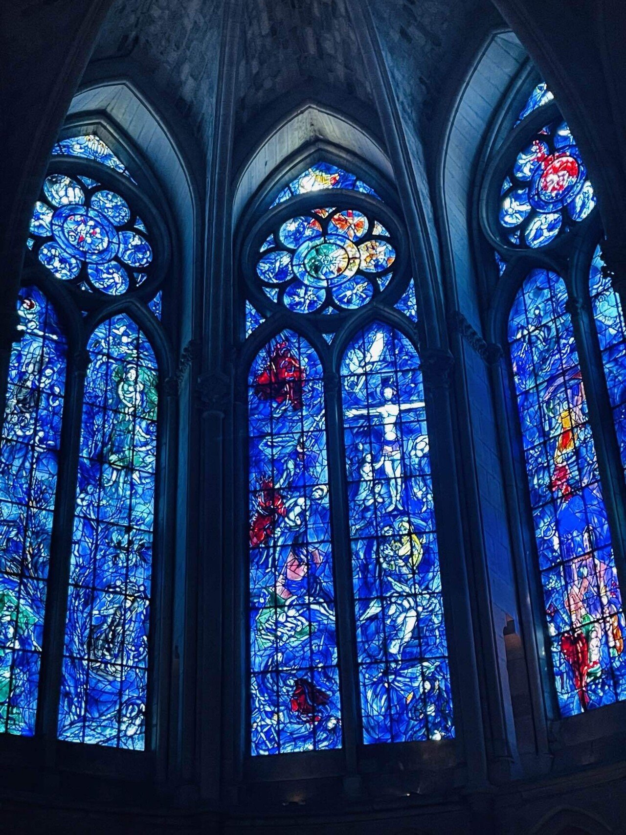 シャンパーニュ地方🇫🇷ランス/シャガールのステンドグラスの大聖堂