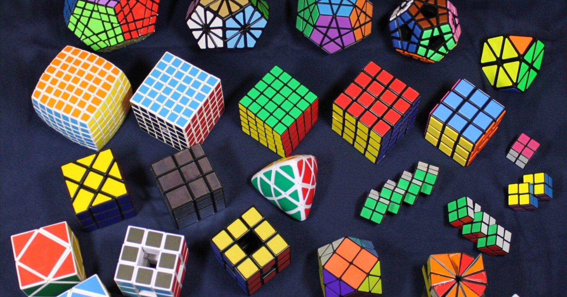 ルービックキューブの種類｜あ