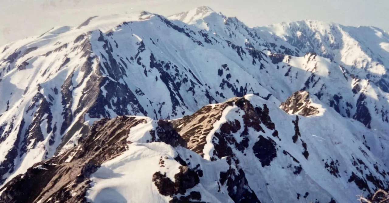 A Life of Mountaineering VOL 366 Spring Mountaineering Training: Ushiro ...