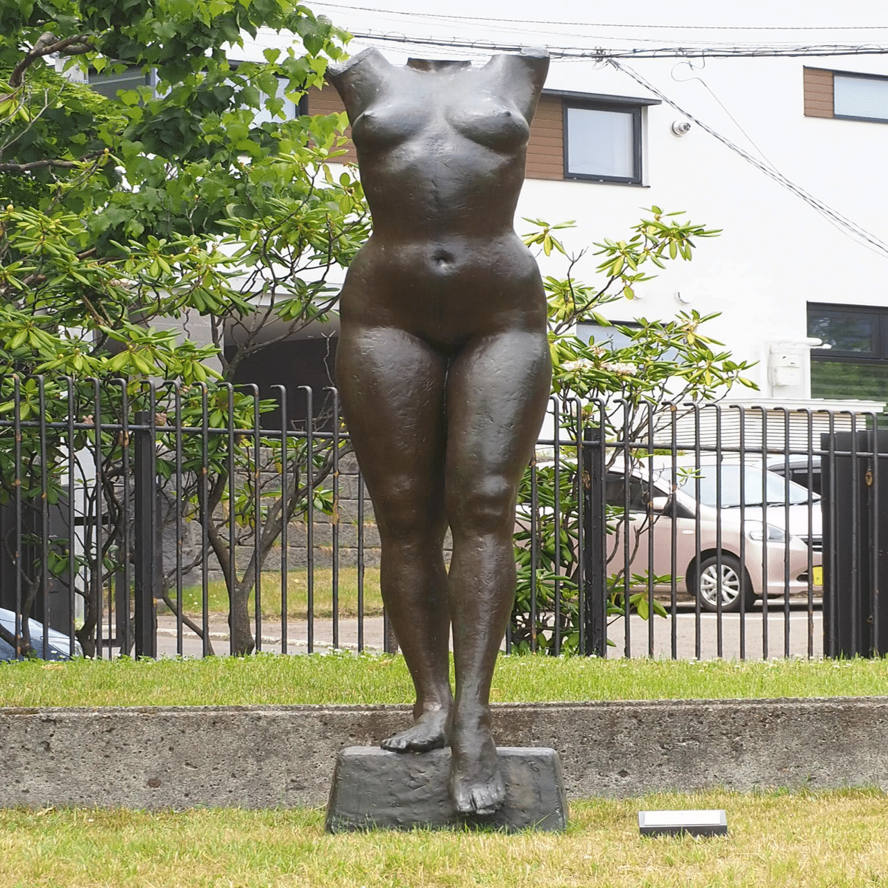 平和を望んだ情熱の彫刻家 本郷新｜西浦 宏之 | ノース・ブランド LABO