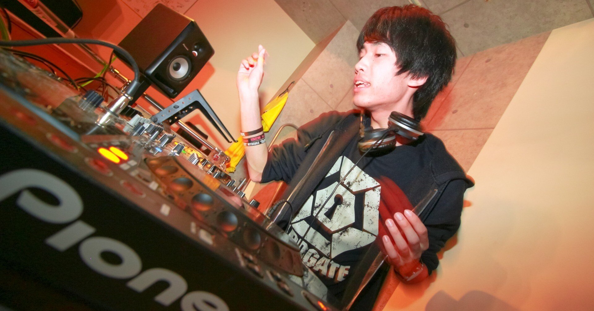 692a7a2a82acdb4518d69b52cd7bb1