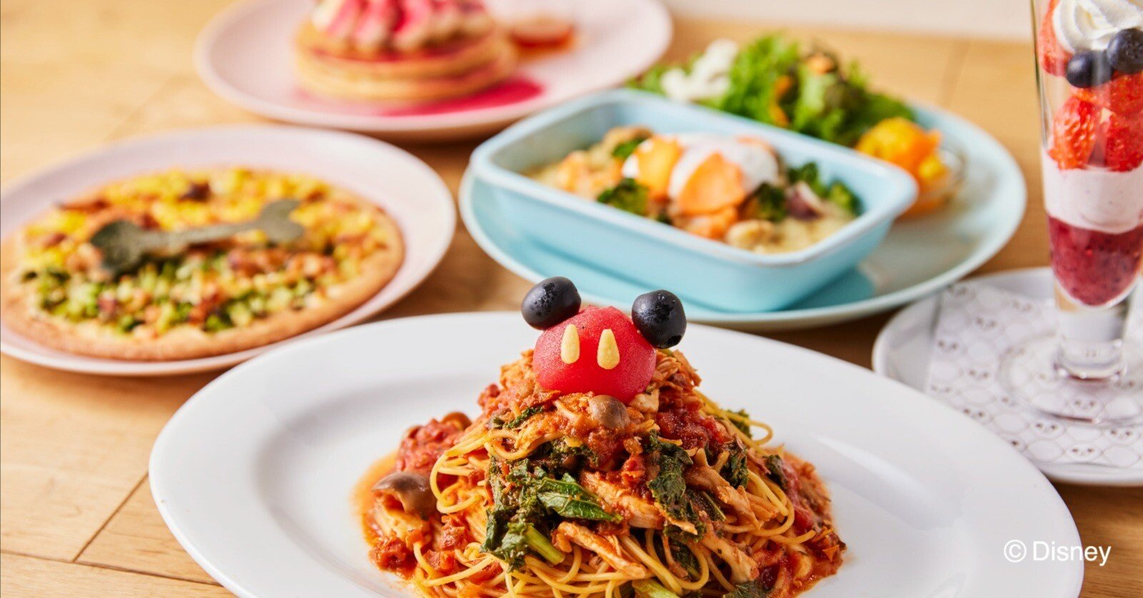 ミッキーマウスをイメージした新メニューが登場！グランドメニューを