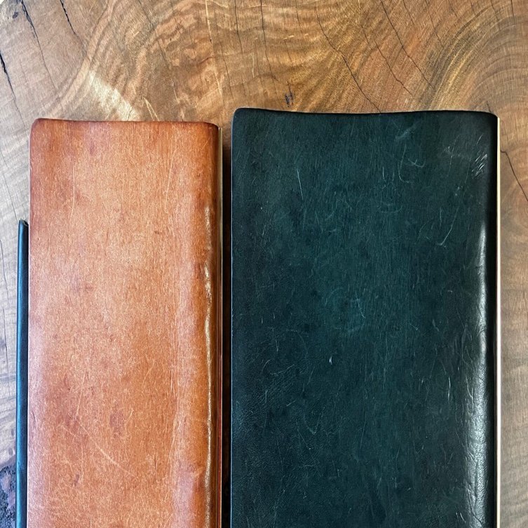 【新品】PLOTTER プロッター リスシオ ブルー バイブルサイズ PLOTTER（プロッター）公式通販｜5012 レザーバインダー リスシオ