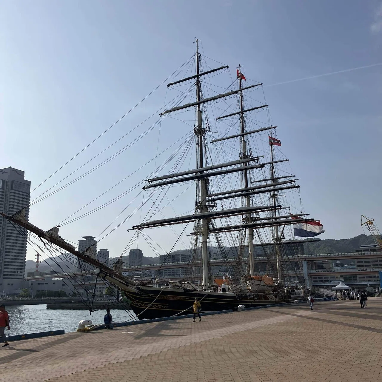 帆船トップオタが見た、Stad Amsterdam｜ぶんごー|遠回りする旅人