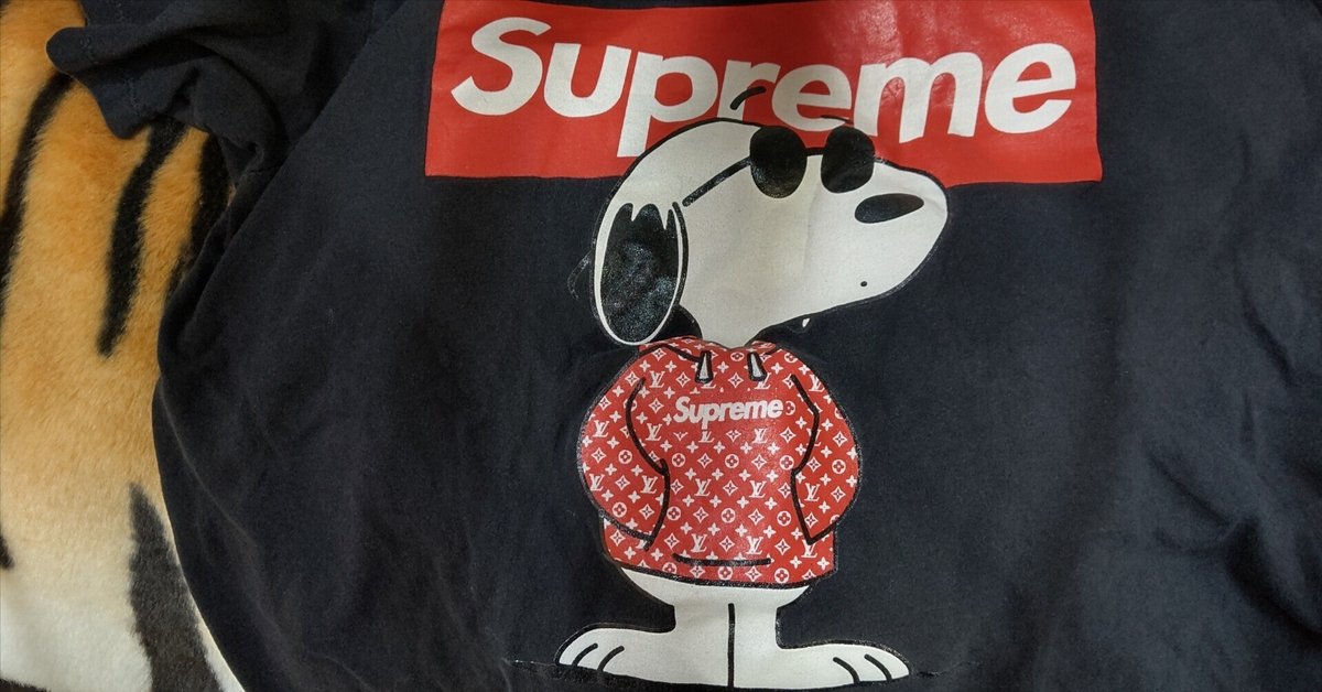 Supreme（Tシャツ/カットソー(半袖/袖なし)）のフリマアイテム一覧