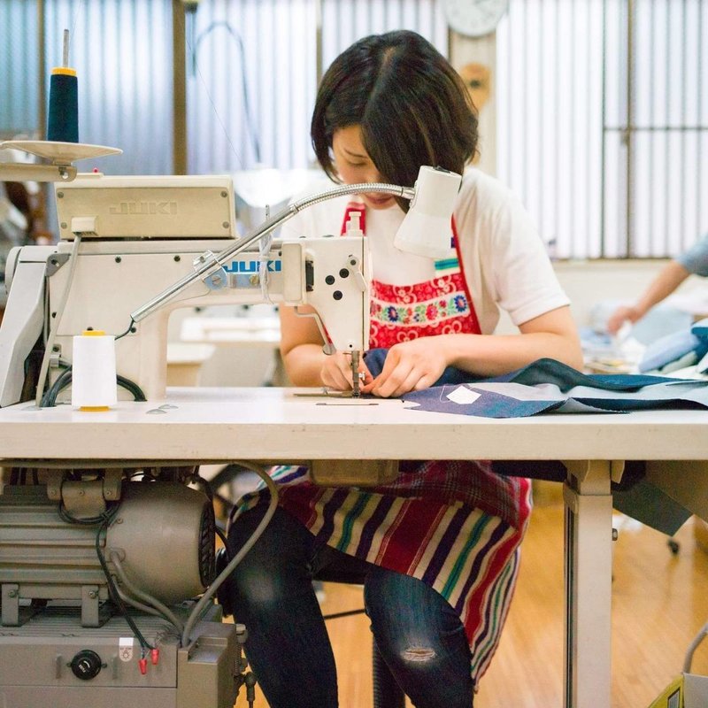 Person Vol 2 小野亜季子 吉川敦 採用特設記事 Whole Earth Journal Note Person Vol 2 小野亜季子 吉川敦 採用特設記事 Whole Earth Journal Note