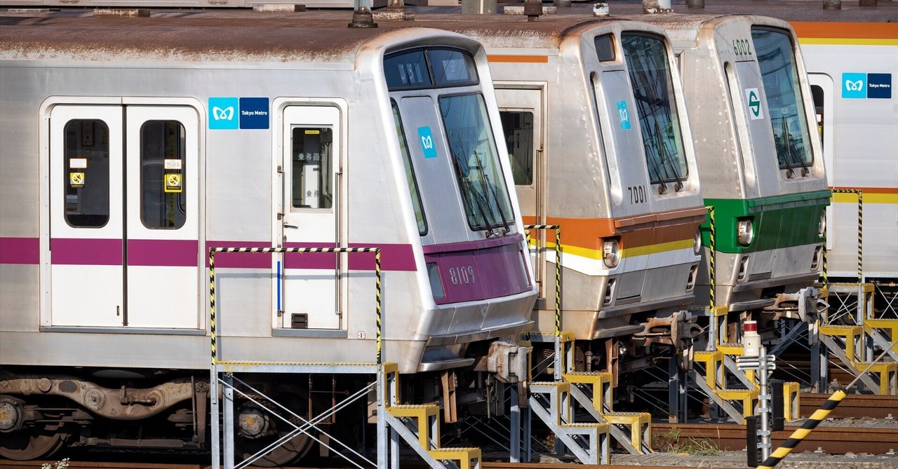 都電　6000系　7500系　8000系 330px-Toden6000-ikkyusan-2003-