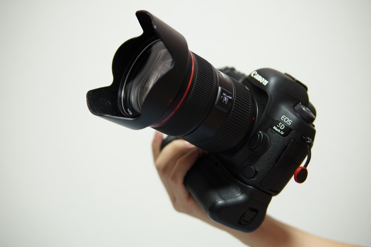 レンズ Ef24 70mm F2 8l Ii Usmとバッテリーグリップbg Eを手放した話 Naoya Tsuji Note