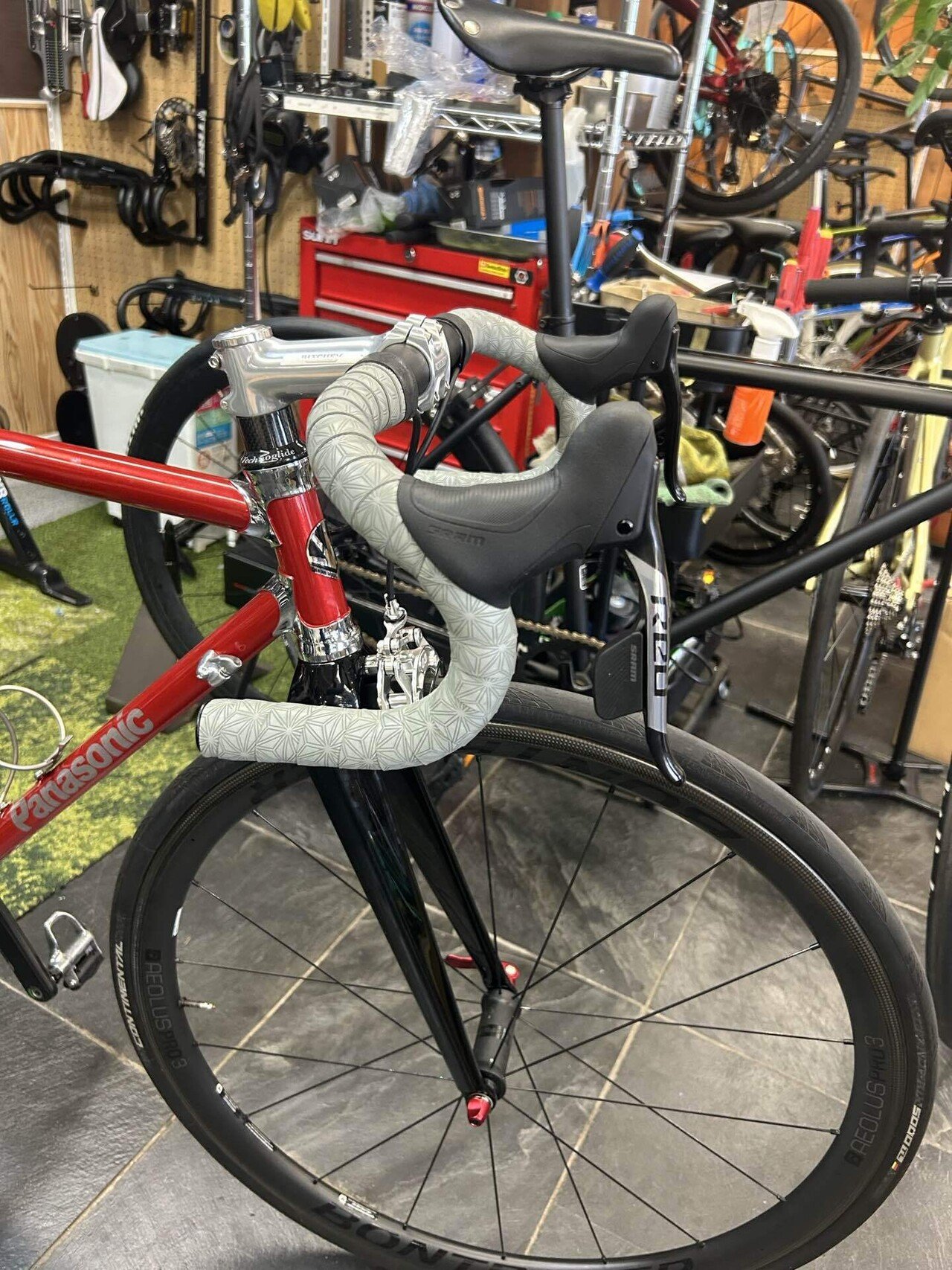 RADAC 赤色 ロードバイク バスケット付き パナソニック スチールバイクを扱い始めました・パナソニック