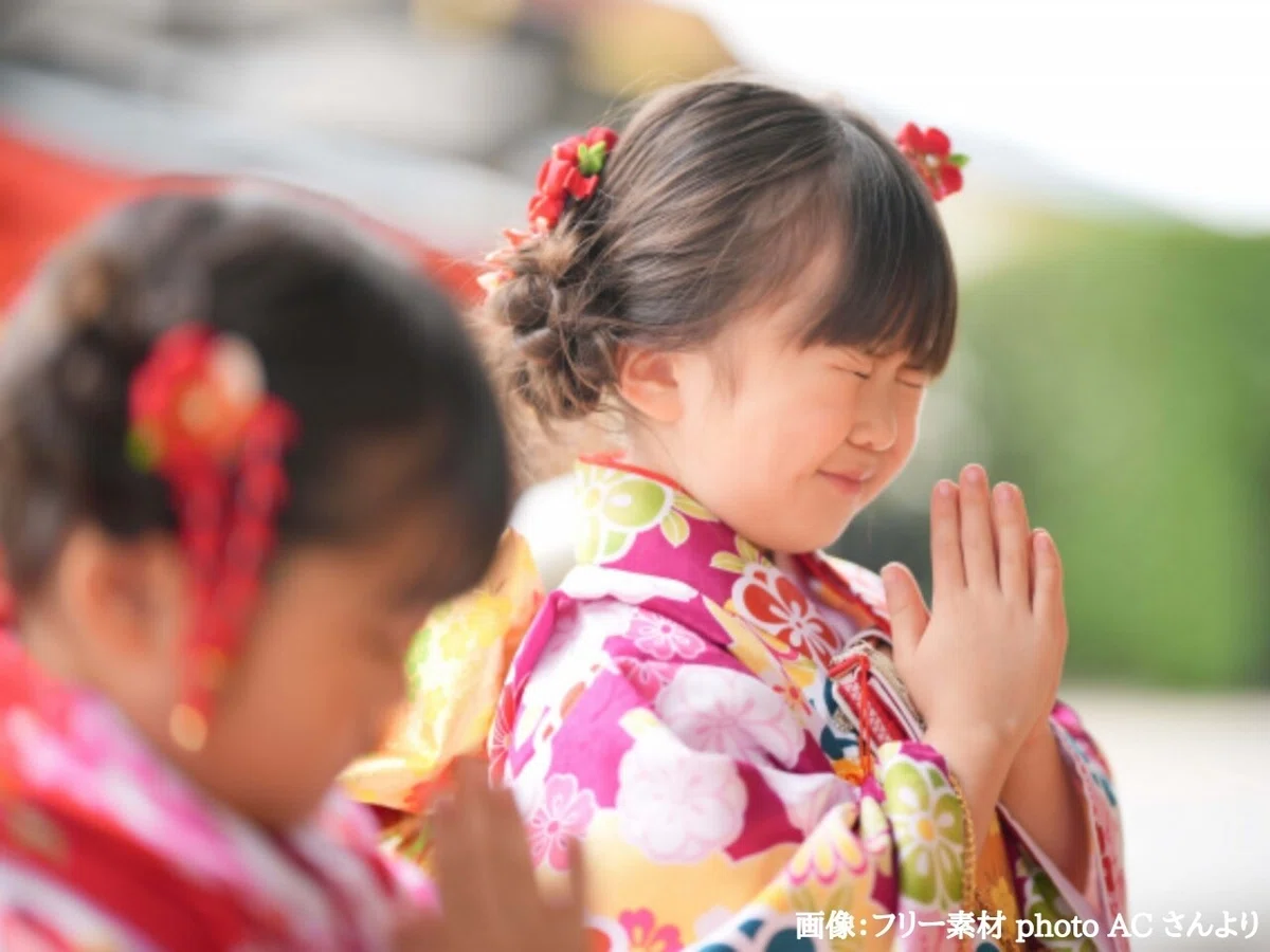 【多神教の文化】 唯一絶対の神を想定する一神教に対して、多神教の世界観は自然…|九條正博|歴史学