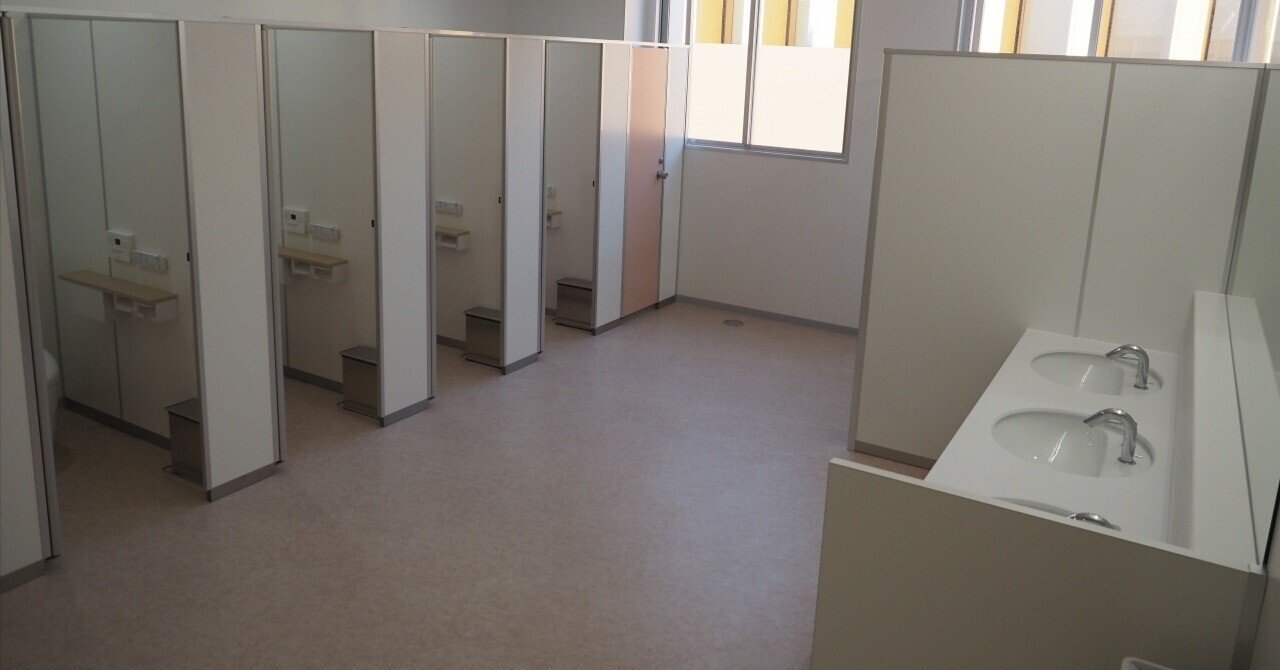 2024トイレ盗撮 