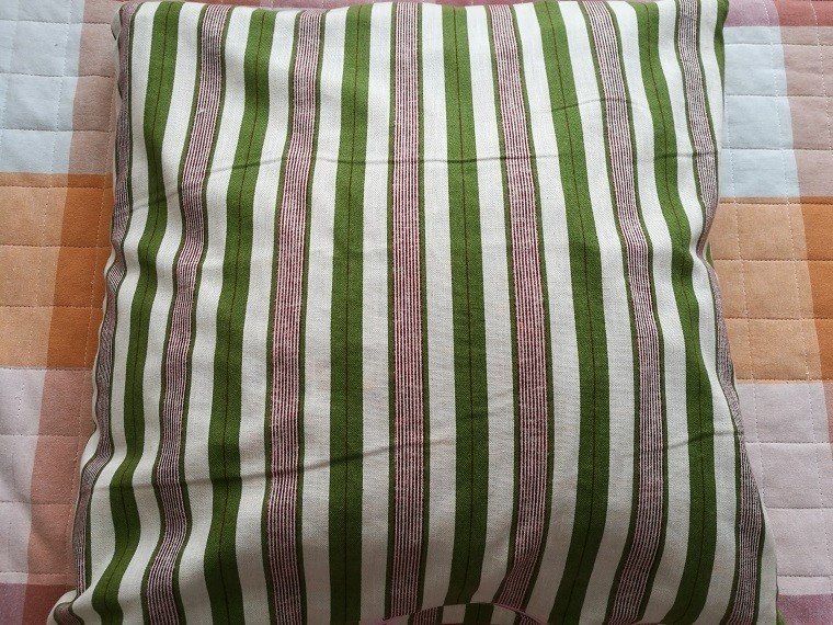 ハンドメイドにおすすめ12 ミシンおじさんの一本ファスナーでリバーシブルクッションカバーの作り方 Kobilog Org こびログ Note