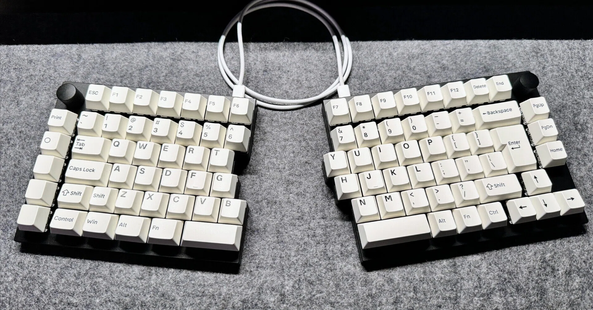 Keychron Q11 UK配列(ISO) レビュー|よろ Keychron Q11 UK配列(ISO) レビュー|よろ