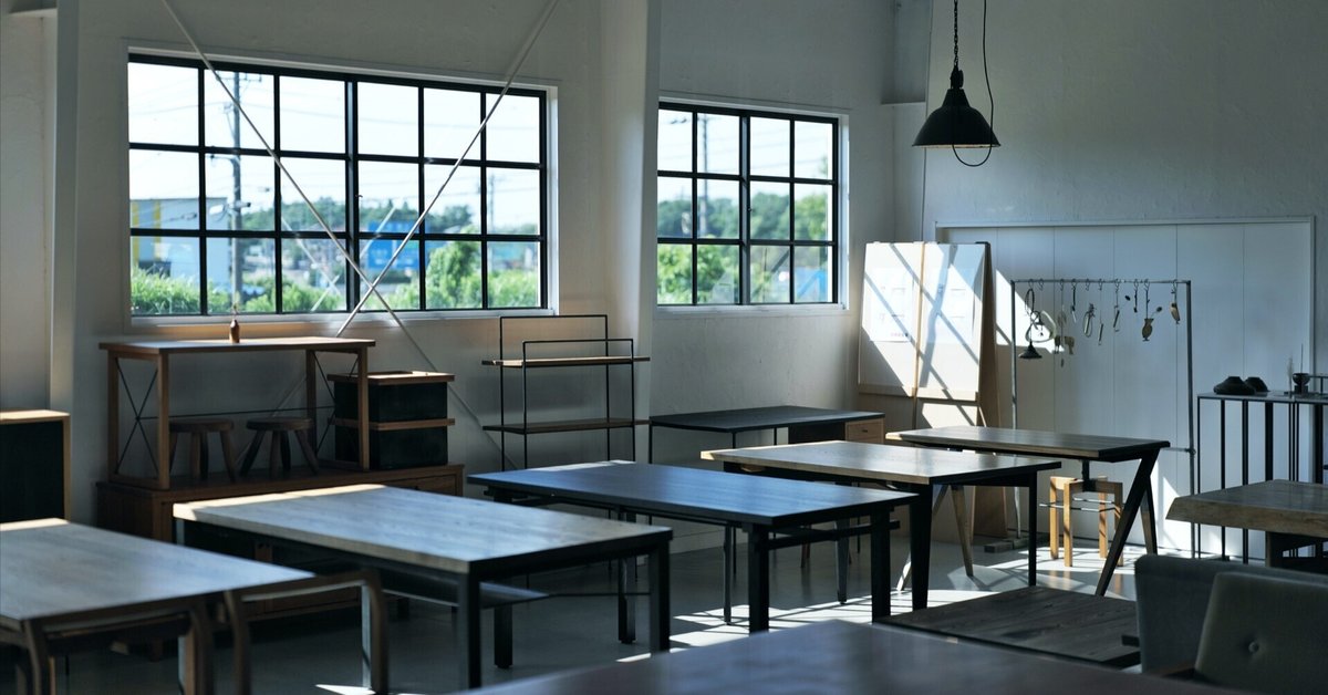 プロダクトの美を切り撮る。NEUTRAL FURNITURE AND SUPPLY CO