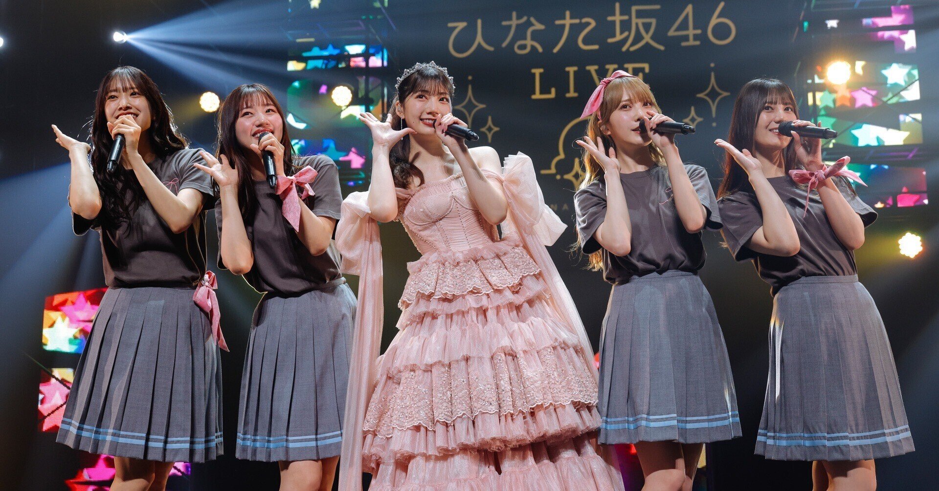 高本彩花 ひらがなけやき 欅共和国 サイン Tシャツ 日向坂 けやき坂 高本彩花 ひらがなけやき 欅共和国 サイン Tシャツ 日向坂 けやき坂