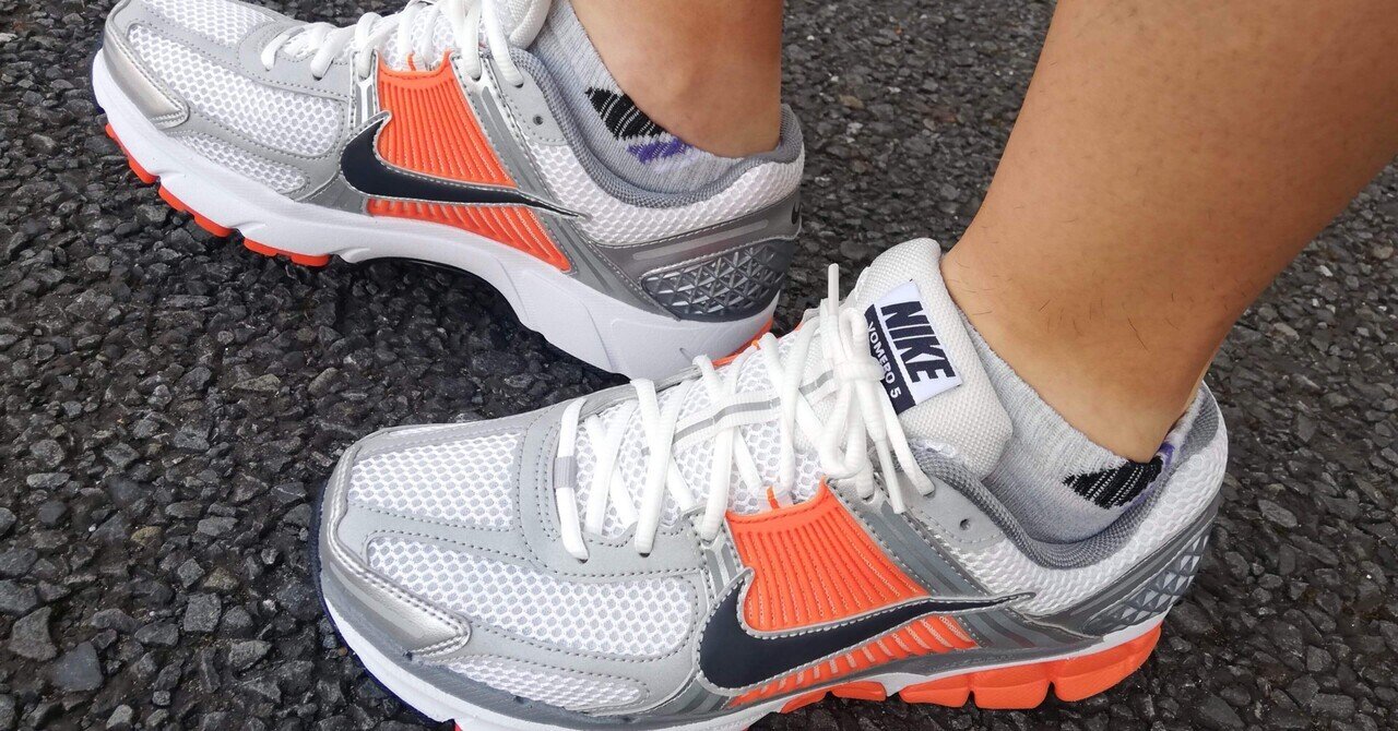 ウォーキング・ランニングウェア Nike Zoom VOMERO5 /27.5 ウォーキング・ランニングウェア Nike Zoom VOMERO5 /27.5 NIKE