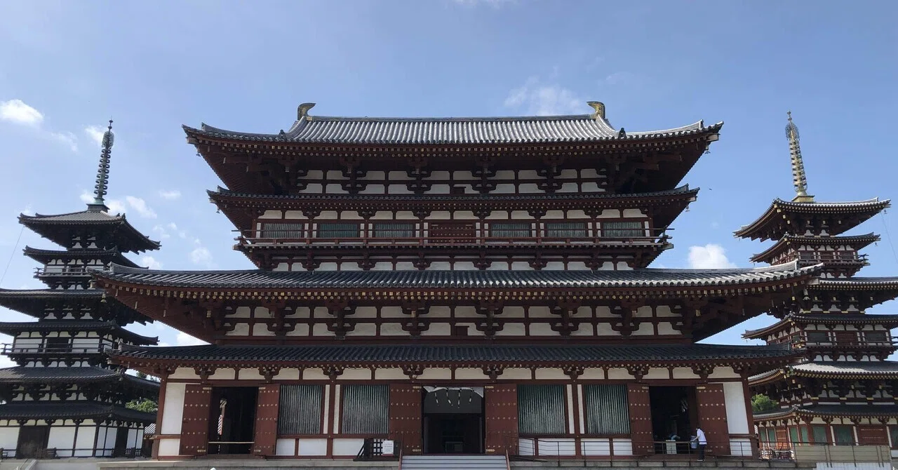 🔶私の好きな奈良：薬師寺 華麗な伽藍の片隅で複雑な歴史を語る東院堂