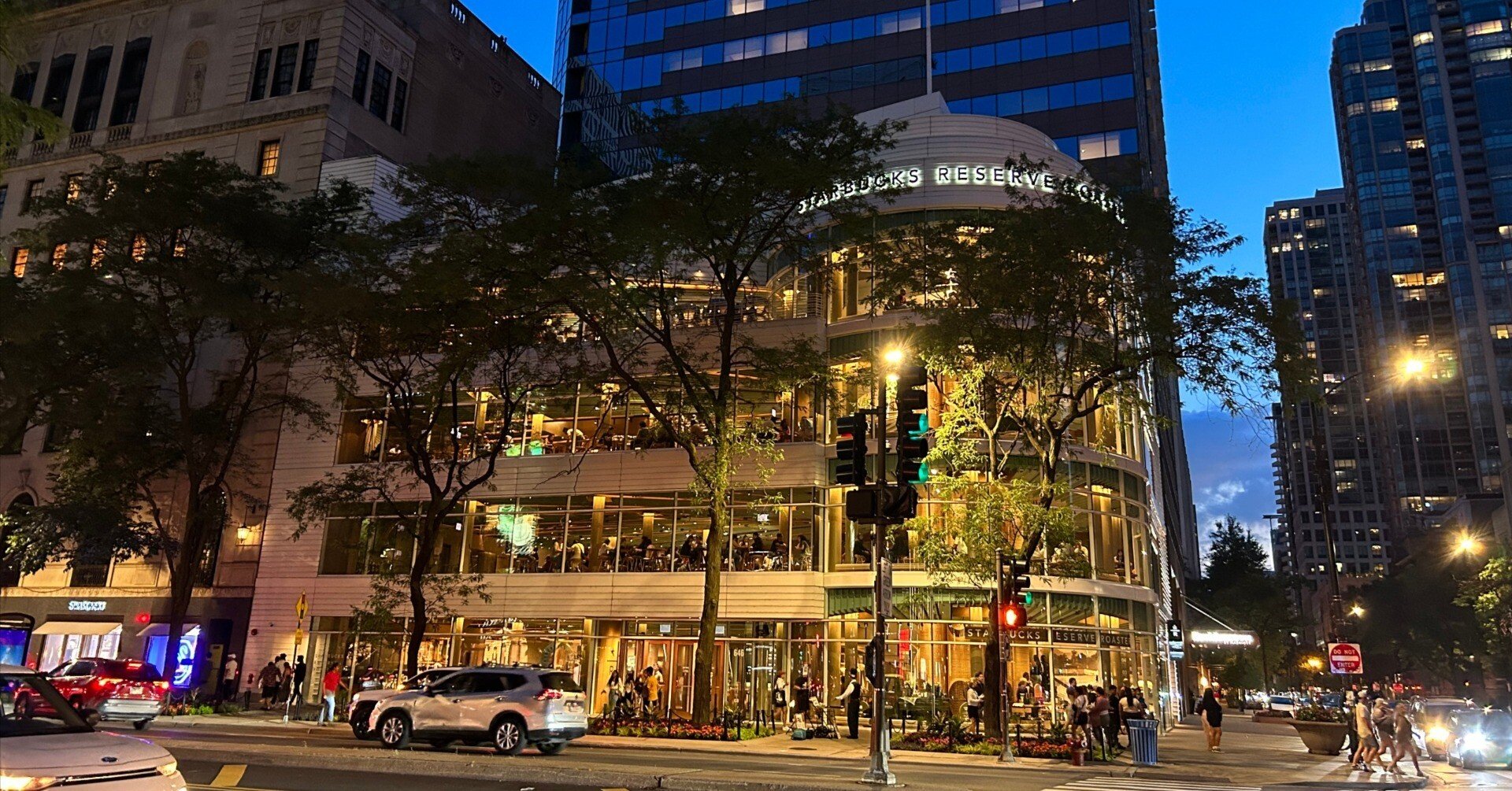 アメリカ】世界最大面積！スターバックス徹底解剖〜Starbucks Reserve