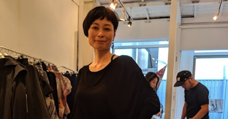 バリアフリーファッションプロジェクト A Ladonna 展示会訪問記 あるいは苦痛を取り除くためのデザインについて くらげ Note