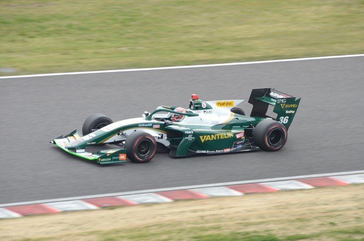 #toms #中嶋一貴 #36 
2019.04 2&4 #sformula #superformula #formula #honda #toyota #advan #redbull #dallara #suzukacircuit #japan #スーパーフォーミュラ #鈴鹿サーキット #nikon #nikond7000 #SIGMA18_250 #写真