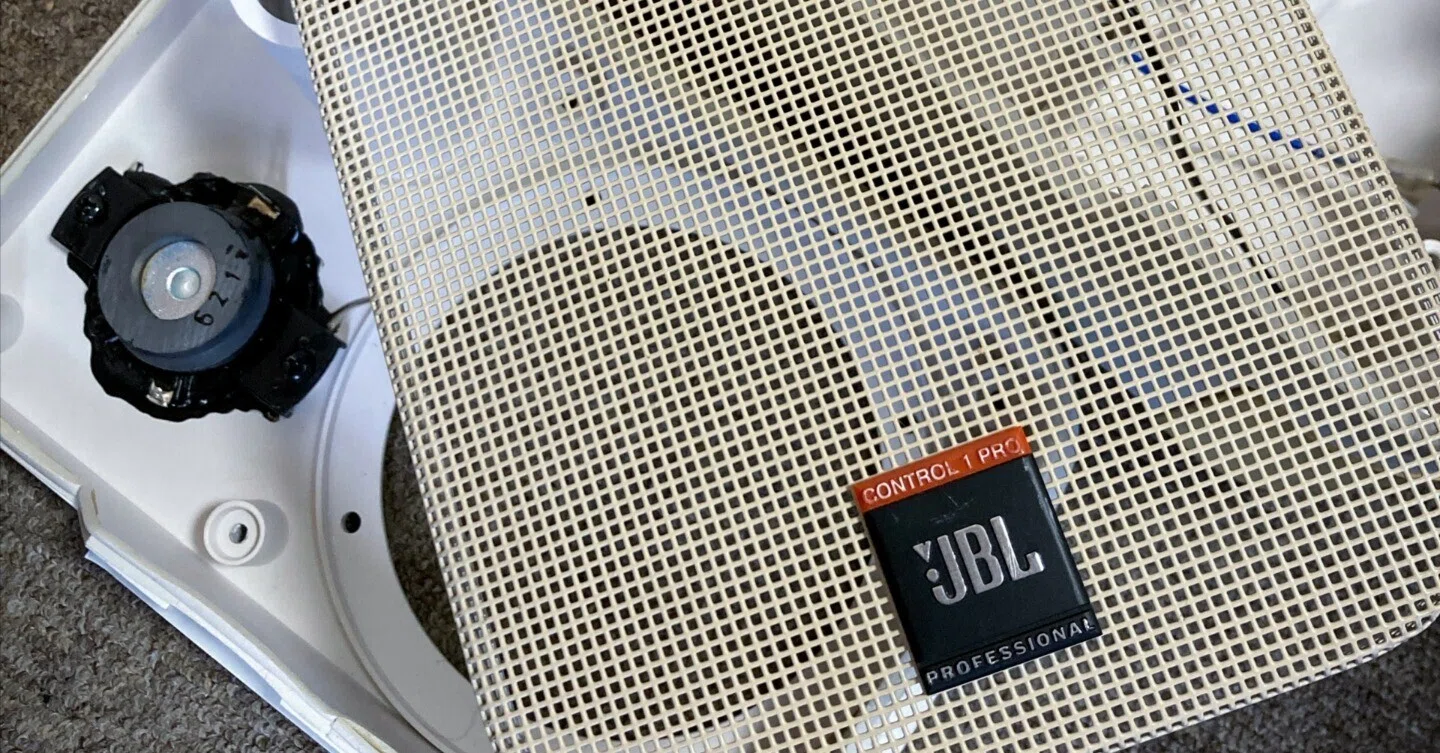 JBL Control 1X BLK シリアル近接 ラバーエッジ貼替済 動作良好 【公式 JBL Control 1X BLK シリアル近接 ラバーエッジ貼替済 動作良好 【公式