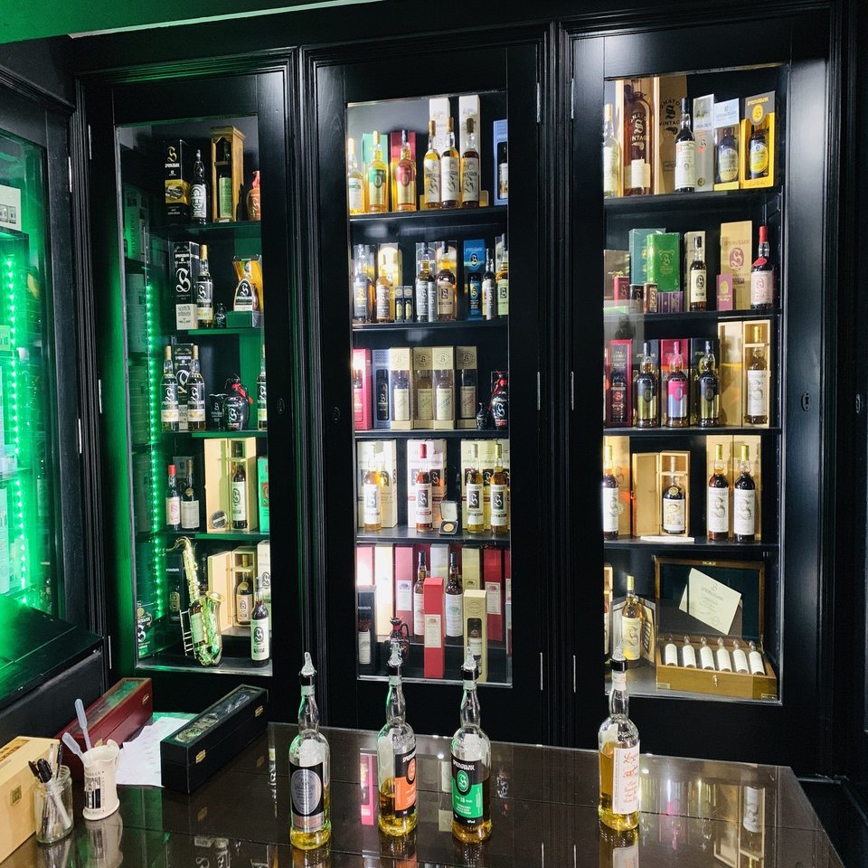 スプリングバンク蒸溜所イラスト テーブルクロス スプリングバンク蒸溜所イラスト テーブルクロス スプリングバンク蒸溜