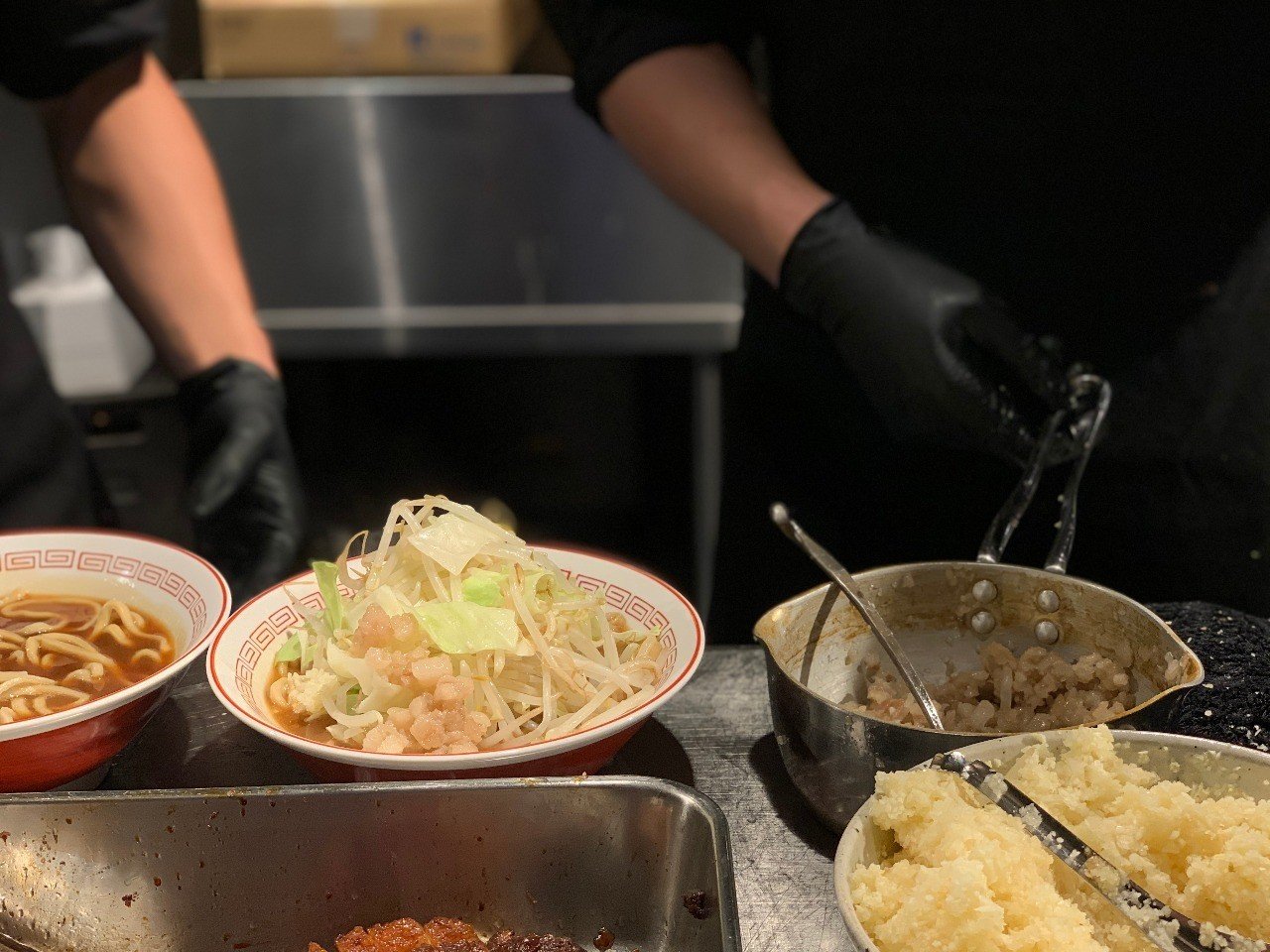 日本一利益率の高いラーメンチェーン 一蘭のシステムが学びだらけだった話し Takaya Shinozuka Note 日本一利益率の高いラーメンチェーン 一蘭のシステムが学びだらけだった話し Takaya Shinozuka Note