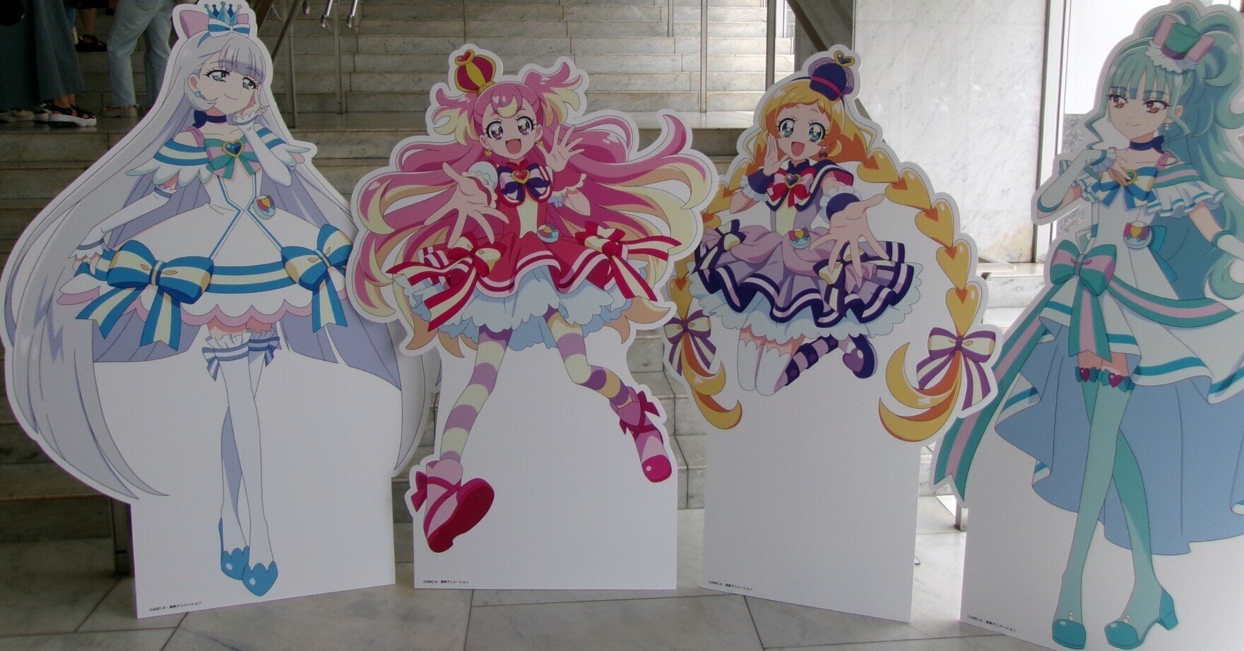 わんだふるぷりきゅあ！ キュアフレンディ ドリームステージ 缶