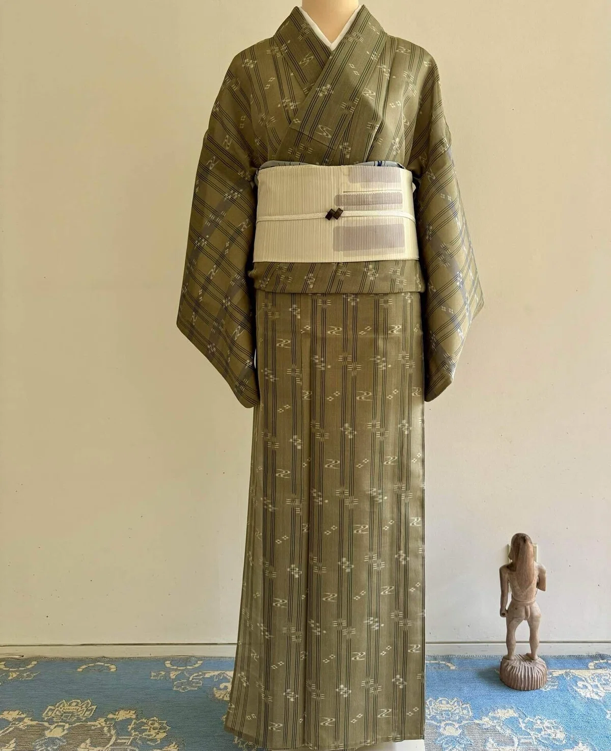 琉球壁上布 夏琉球絣 シリアス トールサイズ 裄69.5証紙有
